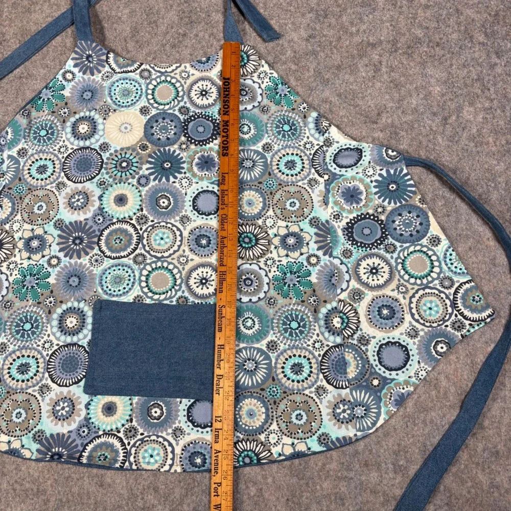 Reversible Denim Apron Unisex One Size Blue‎ Teal Floral Pattern Pocket Workwear